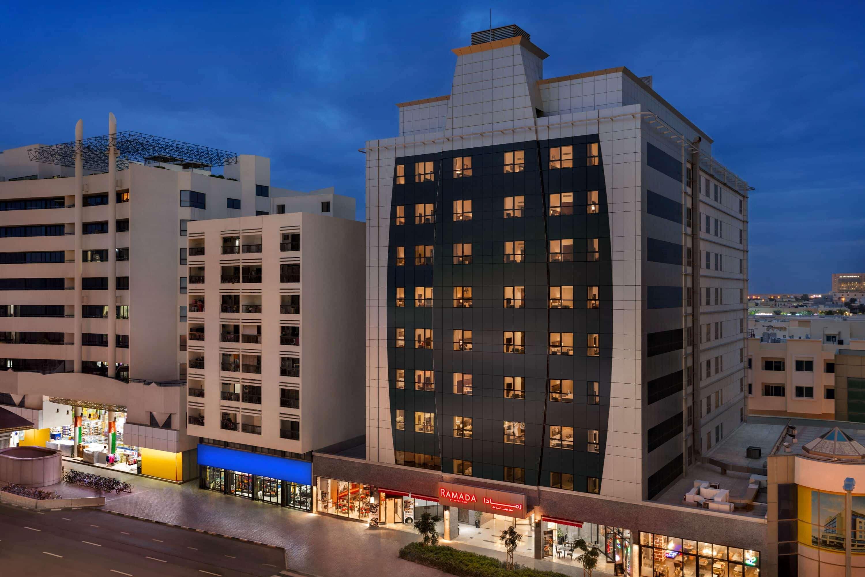 Ramada By Wyndham Dubai Deira Hotel Eksteriør billede